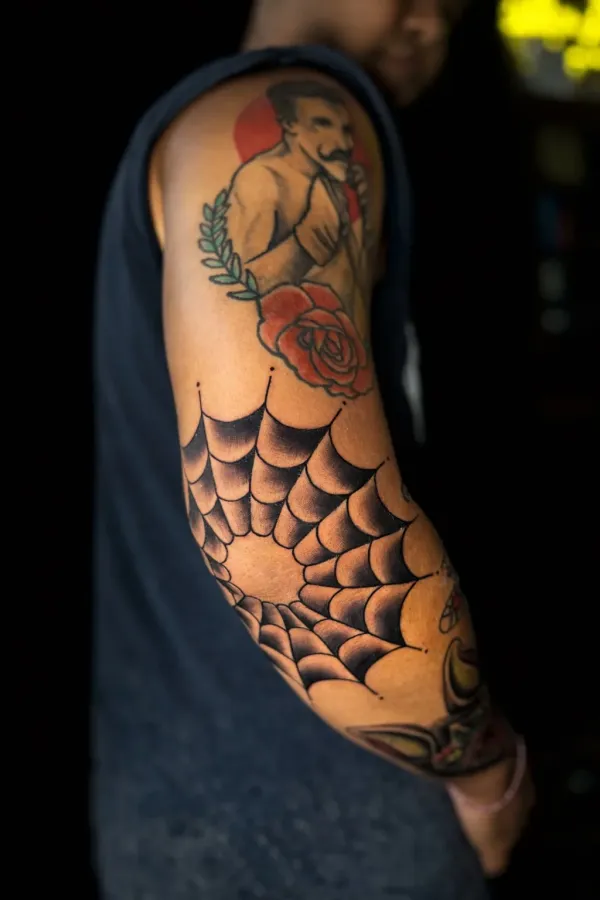 Traditional Colour Sleeve