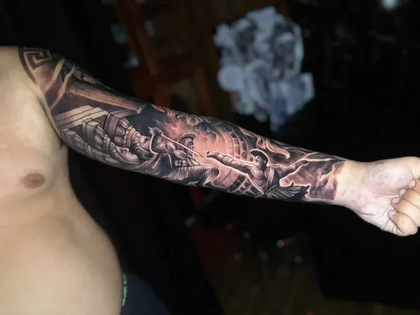 Realism Sleeve Detail